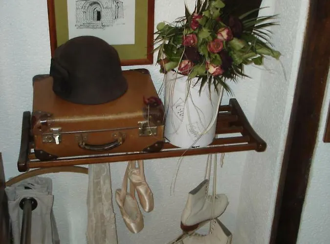 Chez Marraine Фермерский дом Sauvat