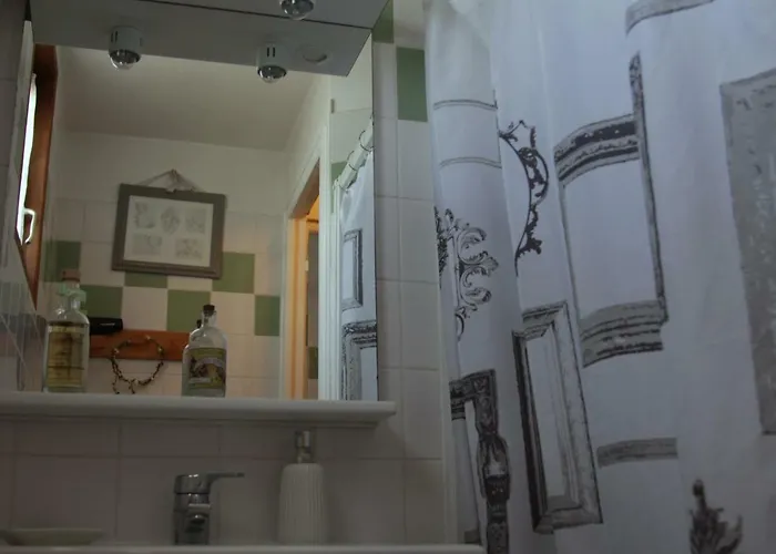 Chez Marraine Фермерский дом *